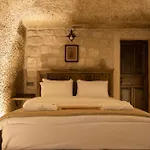 Medusa Cave Готель 3*