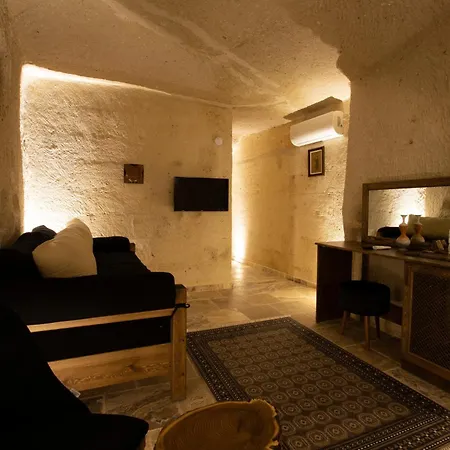 Medusa Cave 3* Γκόρεμε