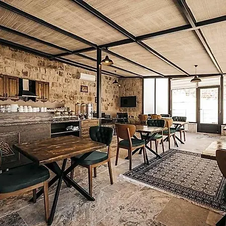 Hotel Medusa Cave 3*