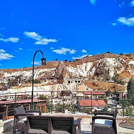 Medusa Cave Hotel