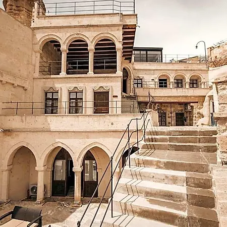 Medusa Cave Hotel